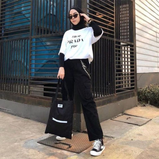 Outfit Kaos Outfit Kaos