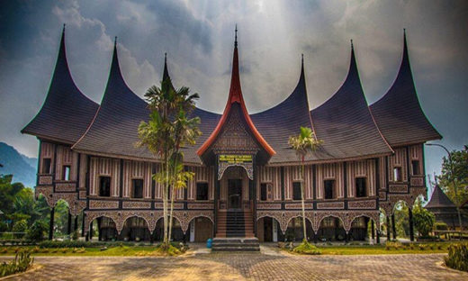 Sebutkan Tiga Jenis Rumah Tradisional Di Indonesia Sebutkan Tiga Jenis Rumah Tradisional Di Indonesia